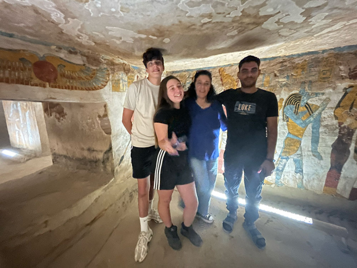 Tour oasi di Siwa, oasi di Bahariya, deserto bianco e deserto nero egitto Tour oasi di Siwa, oasi di Bahariya, deserto bianco e deserto nero egitto